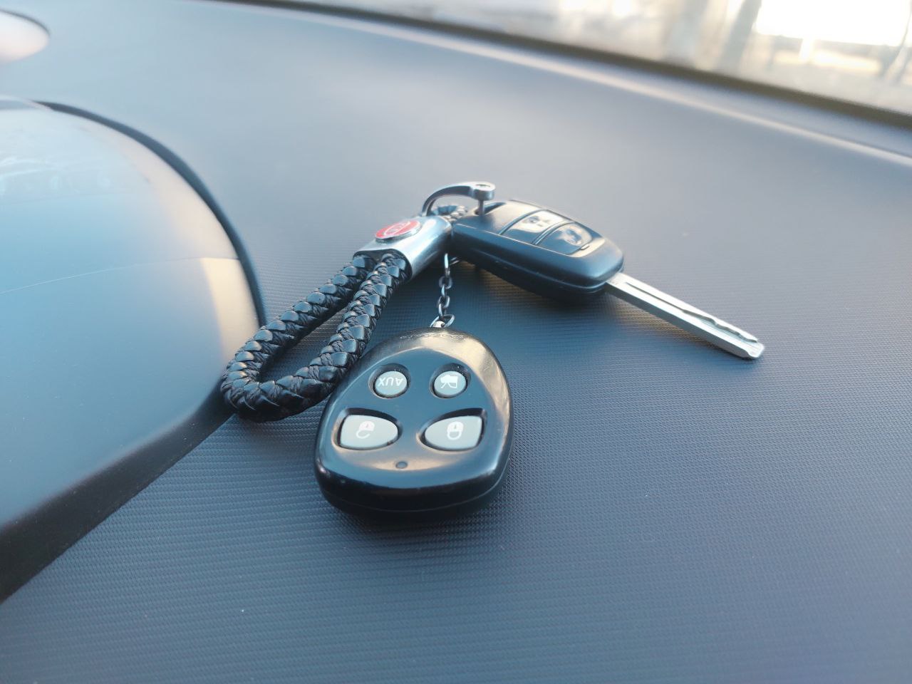 Subaru вывела Outback 2026 в сегмент кроссоверов и обновила дизайн и технологии