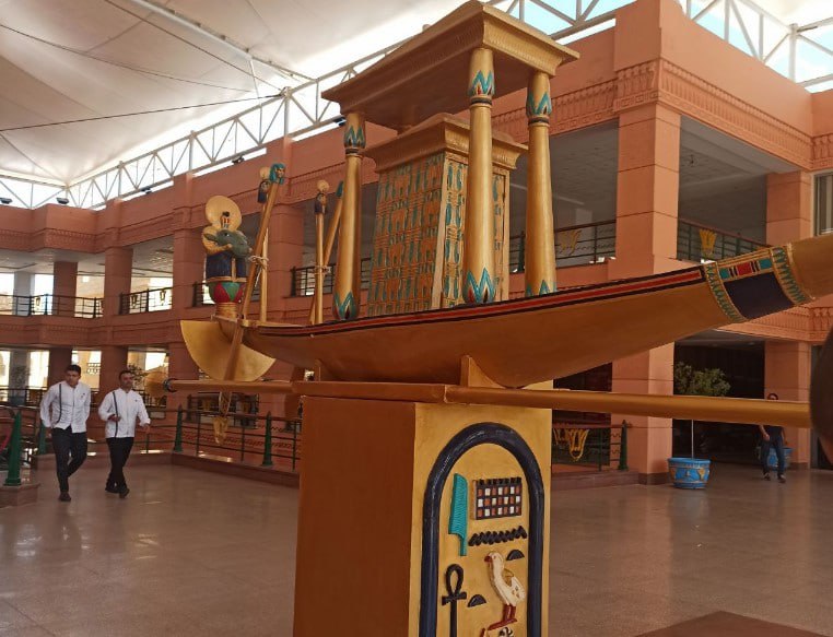 Египетский туризм столкнулся с падением спроса на фоне геополитической нестабильности и роста цен