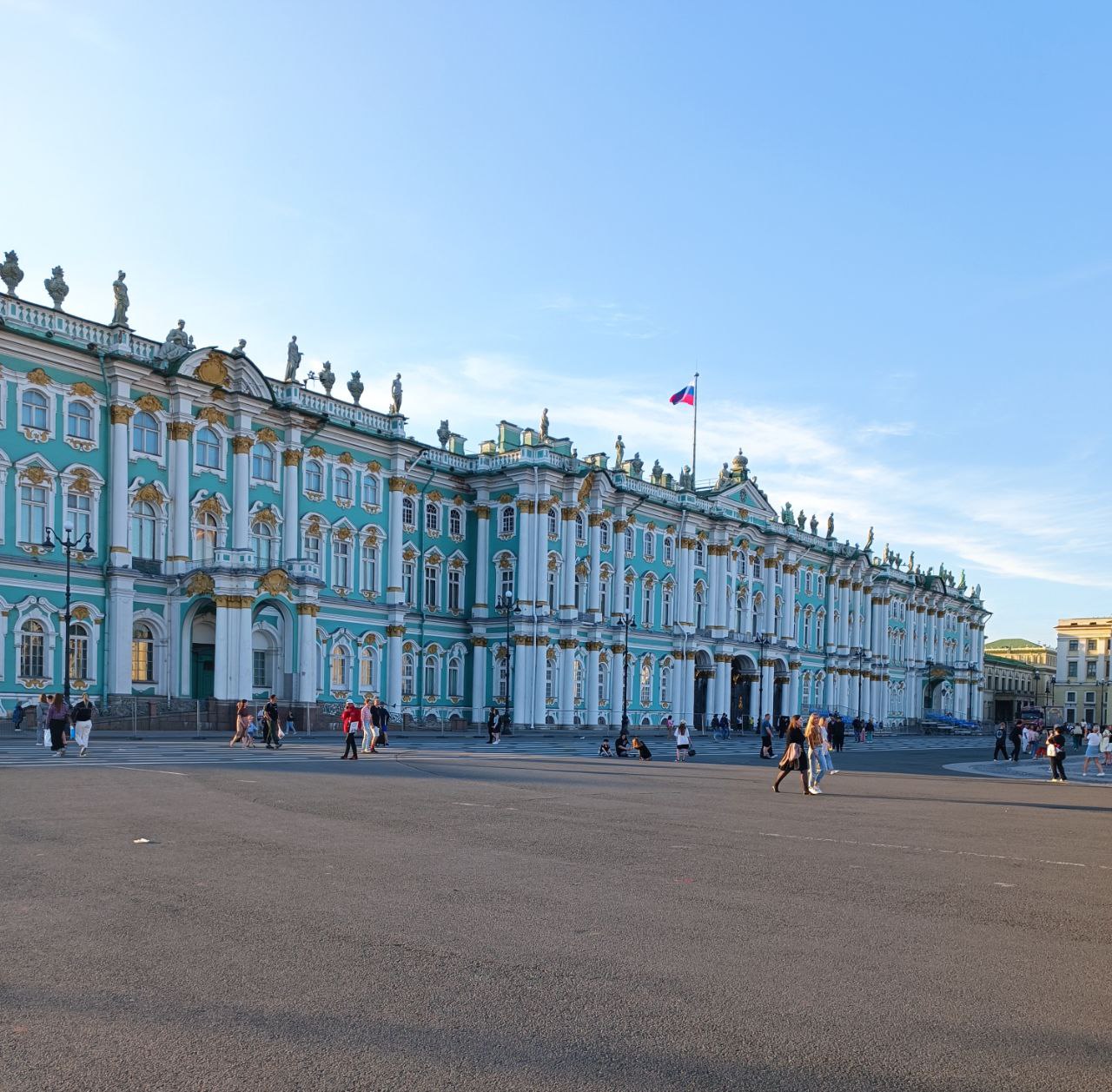В Петербурге стартовал новый сезон проекта «Спроси меня»
